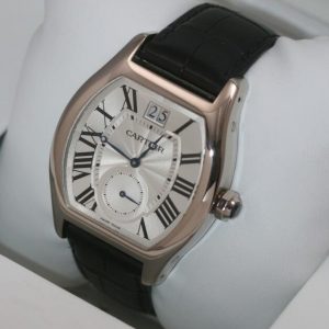 Montres d'imitation Cartier pratiques montrent la date.