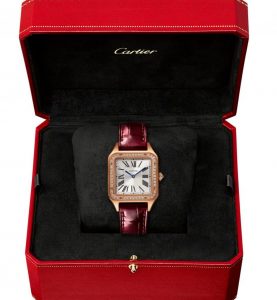 Répliques montres montrent le meilleur lustre charmant pour les femmes.